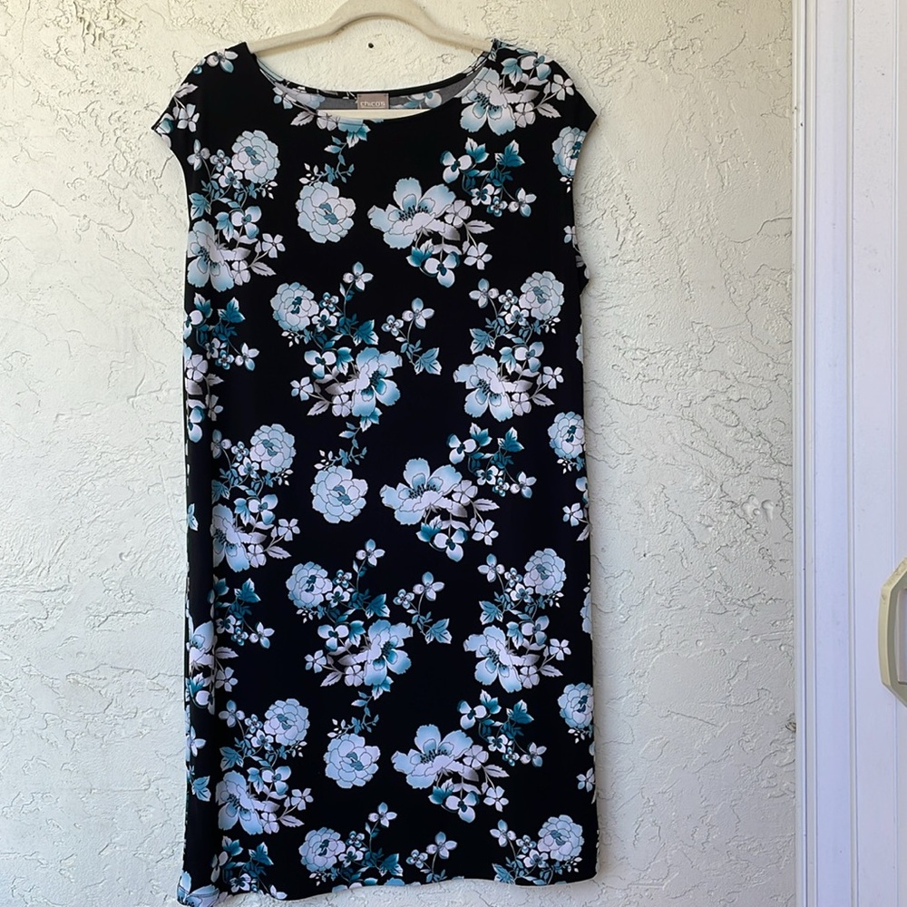 Chico's Cap Sleeve Knee Length Dress Black with Teal & White Flowers Size 2